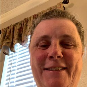 Meet your Posher, Janet